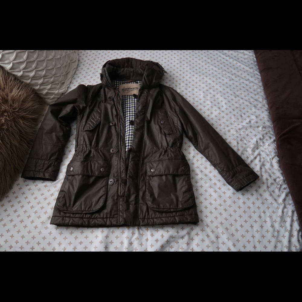 Coat - Picture 7 of 11